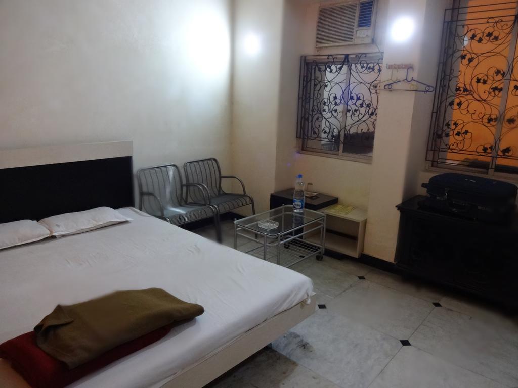 Central Guest House Calcutta Eksteriør billede
